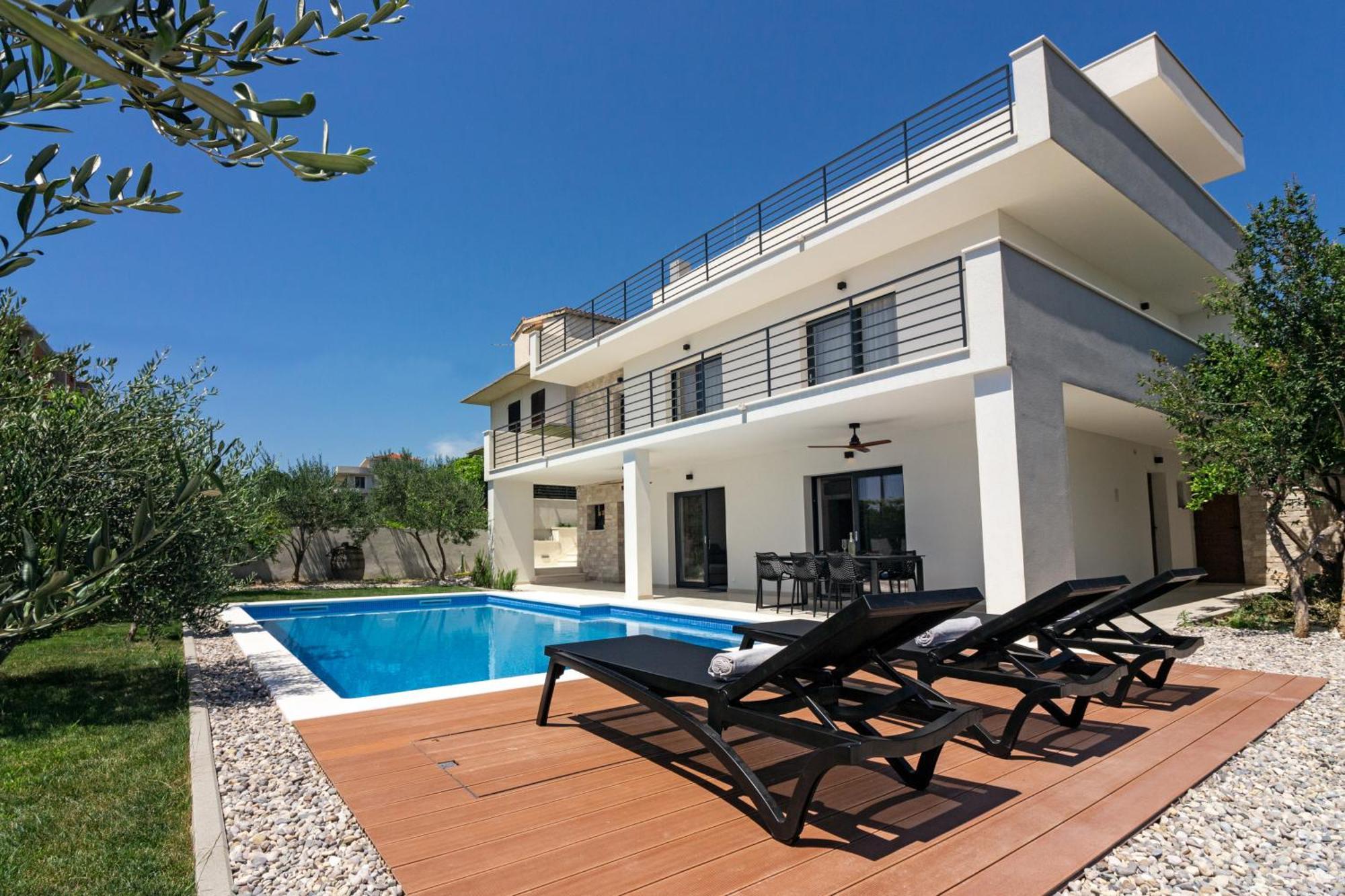 Family House 