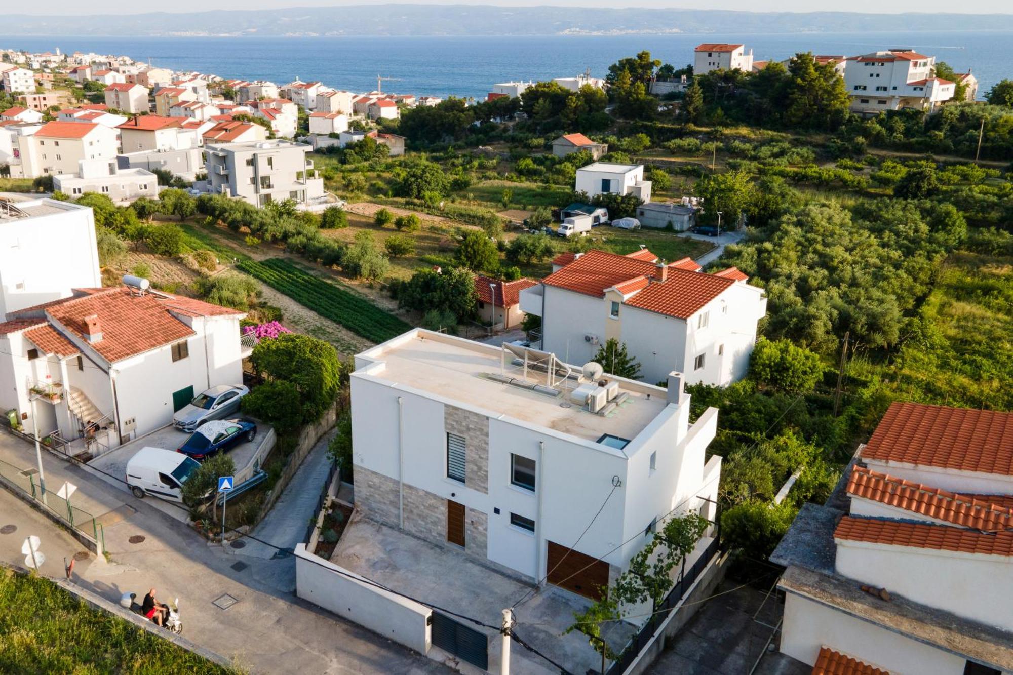 Family House 
